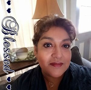 Meet your Posher, Yolanda